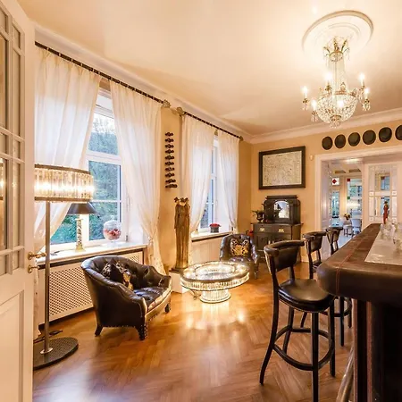 Гостевой дом Villa-ottilienruh-pfauen-suite