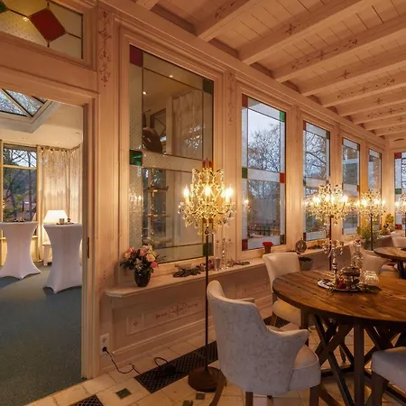 Villa-ottilienruh-pfauen-suite * Ilsenburg