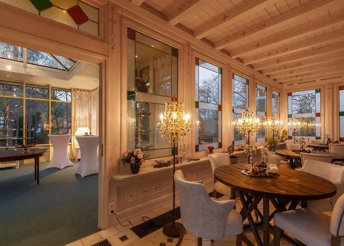 Villa-ottilienruh-pfauen-suite * 일젠부르크