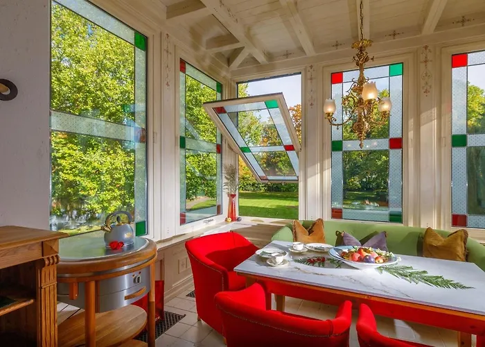 게스트하우스 Villa-ottilienruh-pfauen-suite 일젠부르크